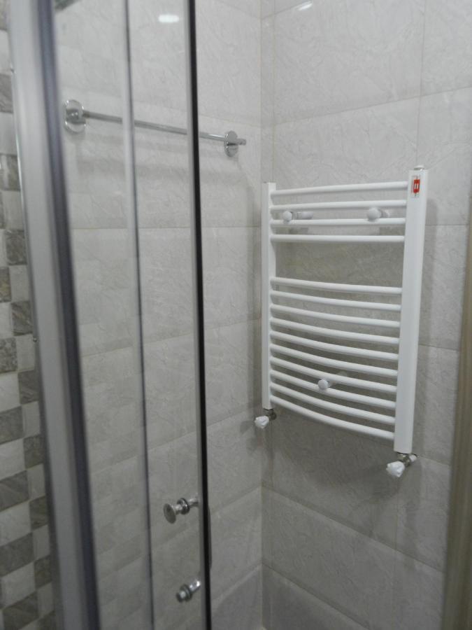 Subtropic Apartments Batumi Bagian luar foto