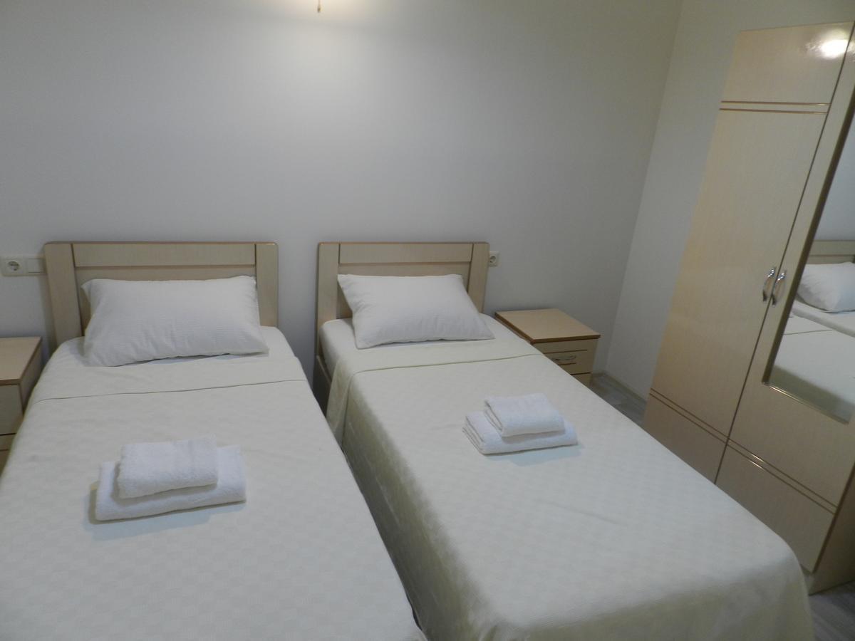Subtropic Apartments Batumi Bagian luar foto