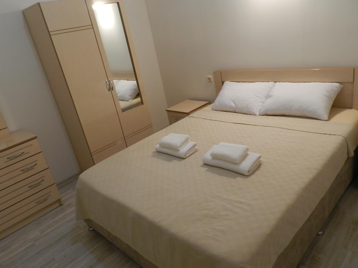 Subtropic Apartments Batumi Bagian luar foto